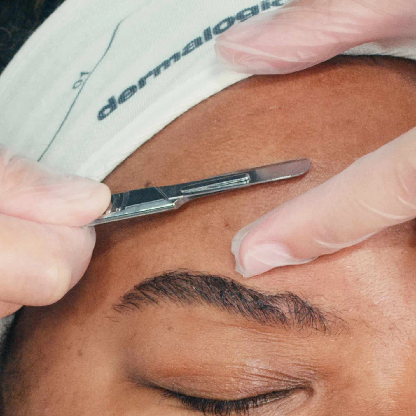 Dermaplane Razor Printed Pattern pro dermaplaning – Dermalogica Vietnam